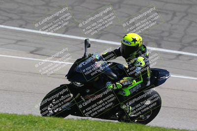 media/Apr-23-2022-Fastrack Riders (Sat) [[cb2d6ae73d]]/LEVEL 3/1115AM TURN 3 AND 4/